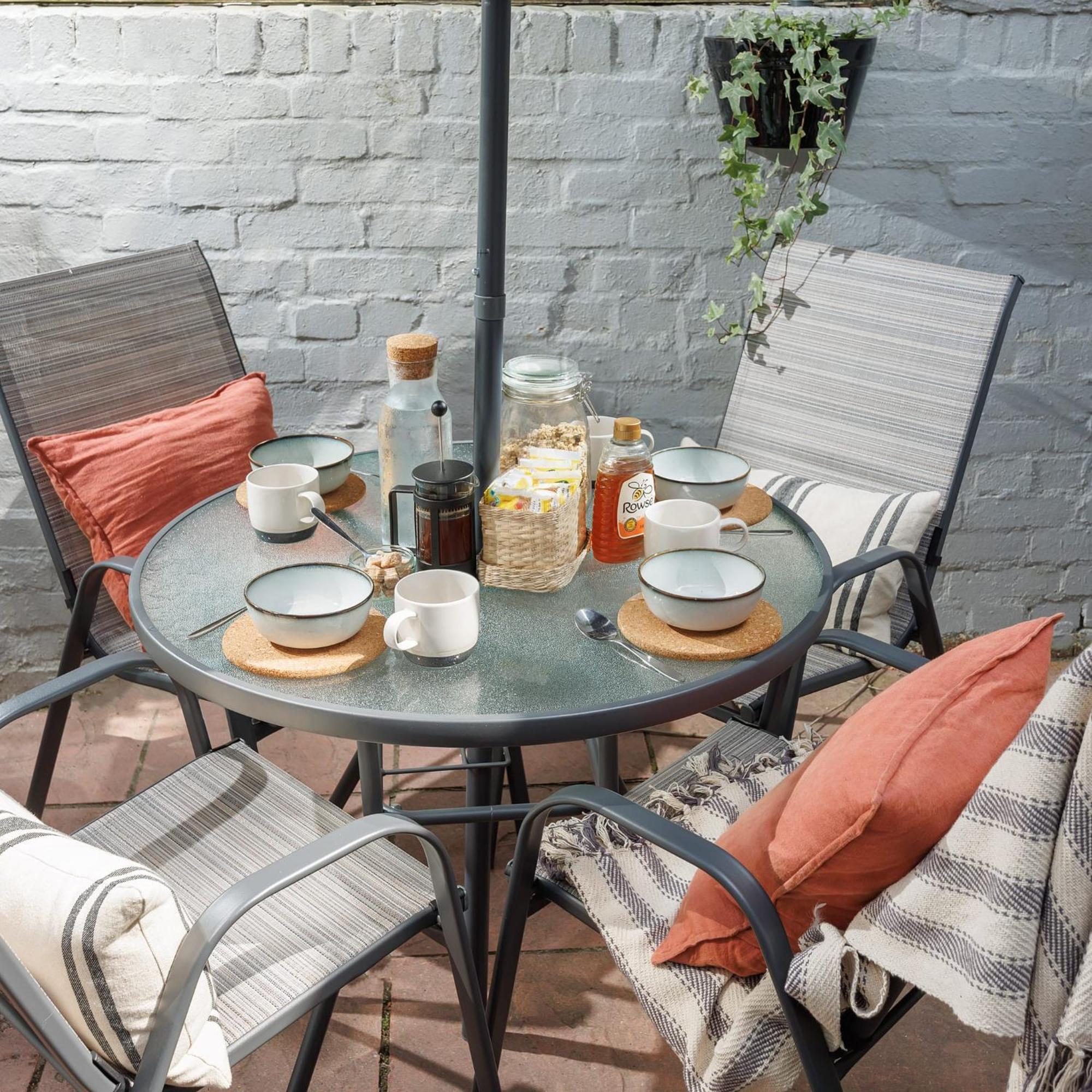 New Luxury For 2024 - Central Plymouth House - Sleeps 10 - Access To Plymouth Town - Close To The Barbican - Pets Welcome - Parking Available - By Luxe Living By Sophia Exteriör bild